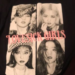 Lovesick girls black pink t-shirt and hello kitty t-shirt